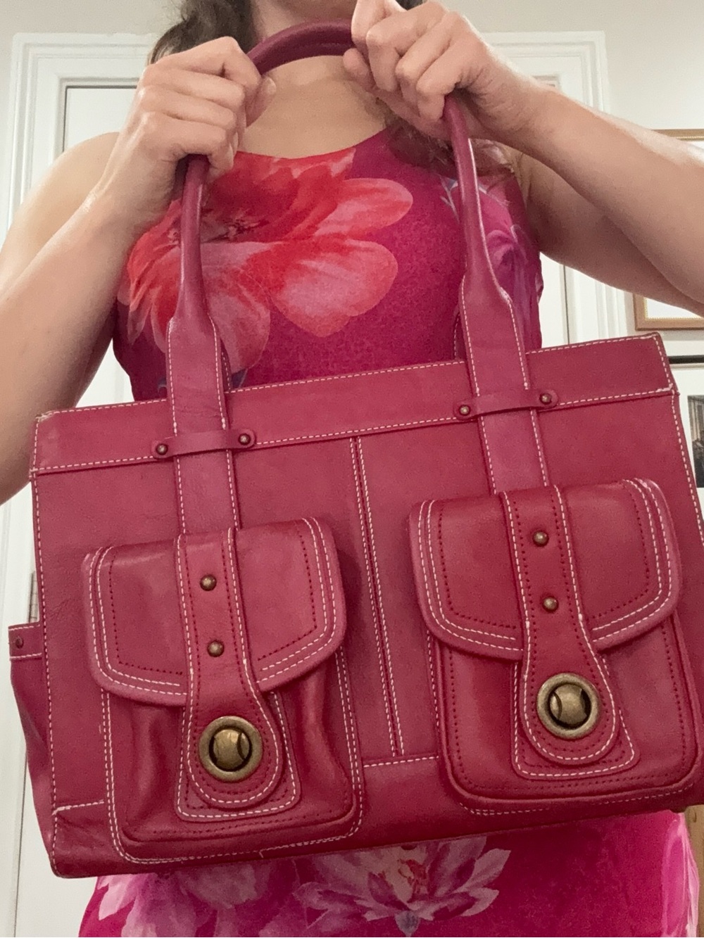 Franklin Covey Fuchsia Double-Pocket Shoulder Bag - Picture 3 of 9
